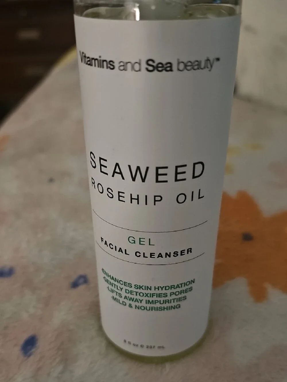 Rosehip Oil Gel Facial Cleanser – White